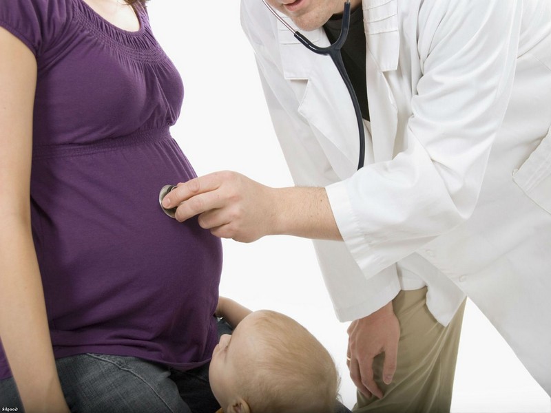Причины и последствия переношенной беременности